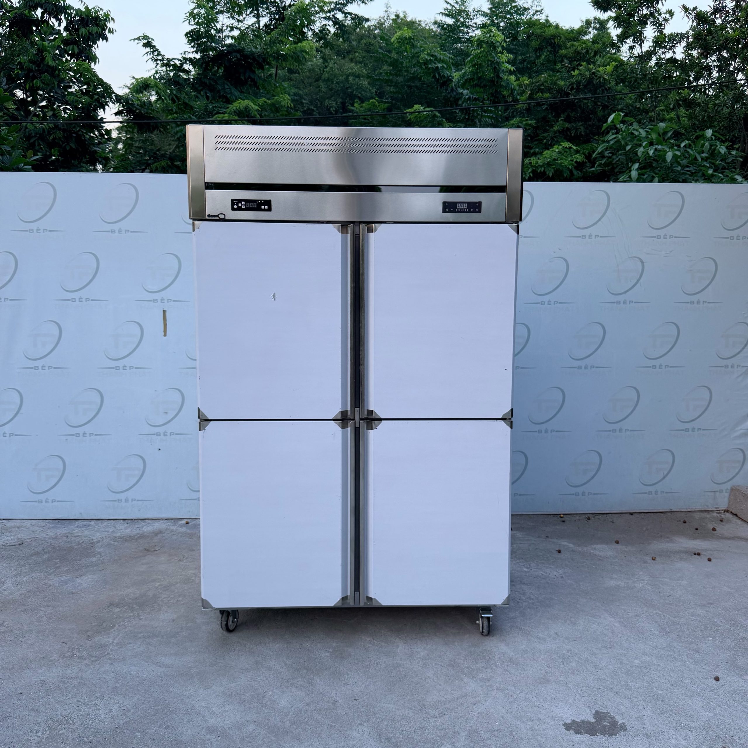 tu-lanh-4-cánh-quạt-gio-2che-do-Thành-Phát 1 tu-lanh-4-cánh-quạt-gio-2che-do-Thành-Phát 1